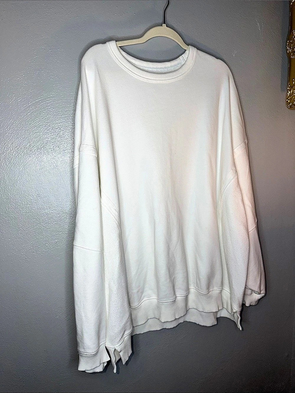 Aerie Embroidered Scalloped Pullover White Crew Neck Sweater
